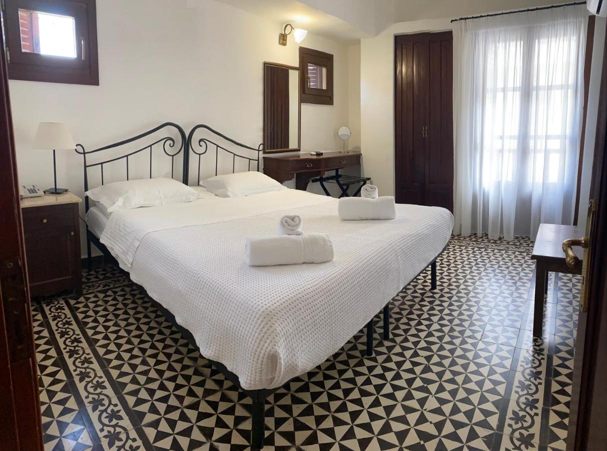 Palazzo Arhontiko Apartments Ayos Nikolaos Dış mekan fotoğraf